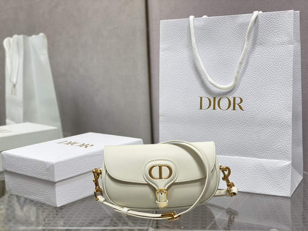 Dior M9327 Bobby East-West Bag White Box Calfskin