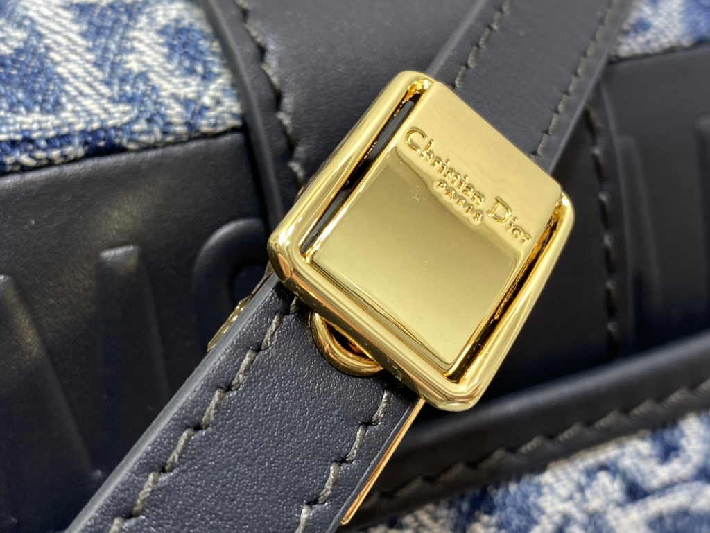 Dior 30 Montaigne East-West Bag with Chain M9334 Blue Denim Dior Oblique Jacquard