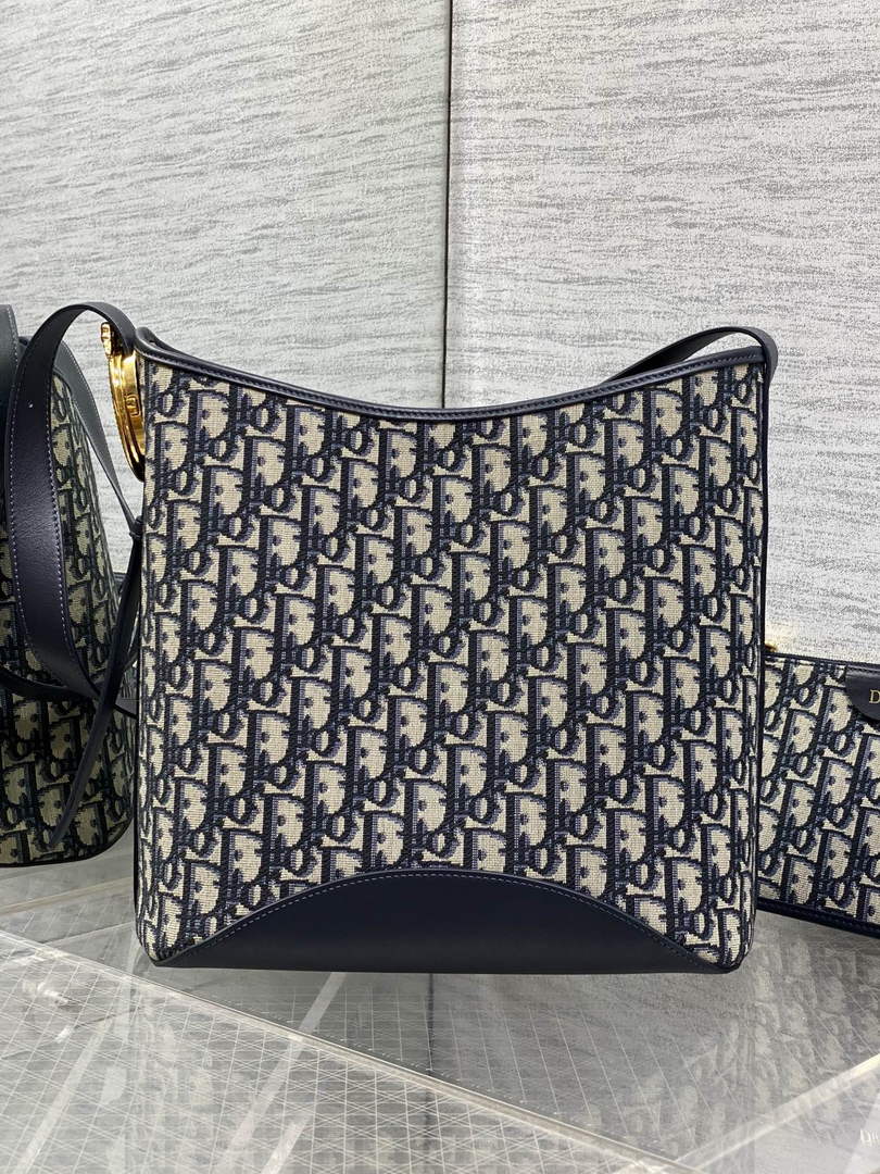 Medium Dior Médaillon Bucket Bag - Blue Oblique Jacquard M1532 - Default Title - View 6