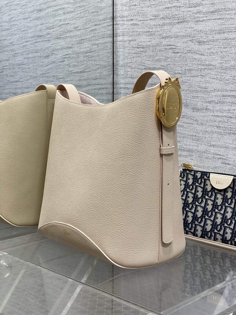Medium Dior Médaillon Bucket Bag - Apricot Grained Calfskin M1532 - Default Title - View 7