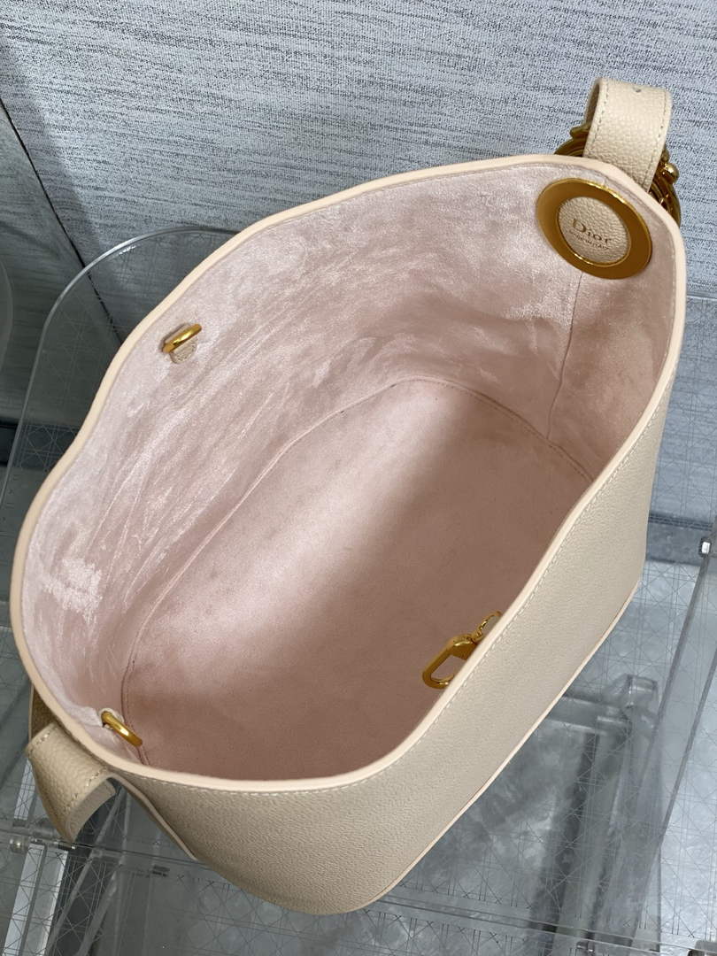 Medium Dior Médaillon Bucket Bag - Apricot Grained Calfskin M1532 - Default Title - View 9