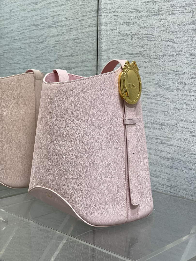 Medium Dior Médaillon Bucket Bag - Pink Grained Calfskin M1532 - Default Title - View 7