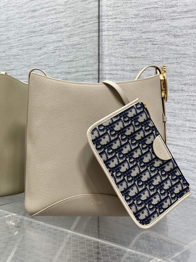 Medium Dior Médaillon Bucket Bag - Beige Grained Calfskin M1532 - Default Title - View 2