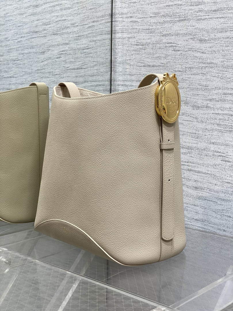Medium Dior Médaillon Bucket Bag - Beige Grained Calfskin M1532 - Default Title - View 6