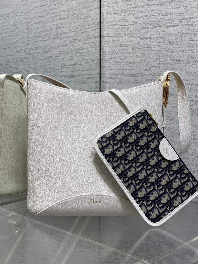 Medium Dior Médaillon Bucket Bag - White Grained Calfskin M1532 - Default Title - View 2