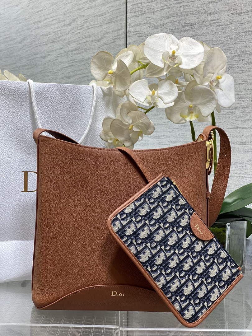 Medium Dior Médaillon Bucket Bag - Brown Grained Calfskin M1532 - Default Title - View 1