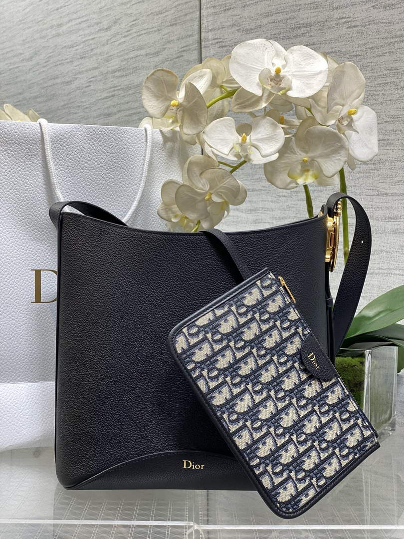 Medium Dior Médaillon Bucket Bag - Black Grained Calfskin M1532 - Default Title - View 1