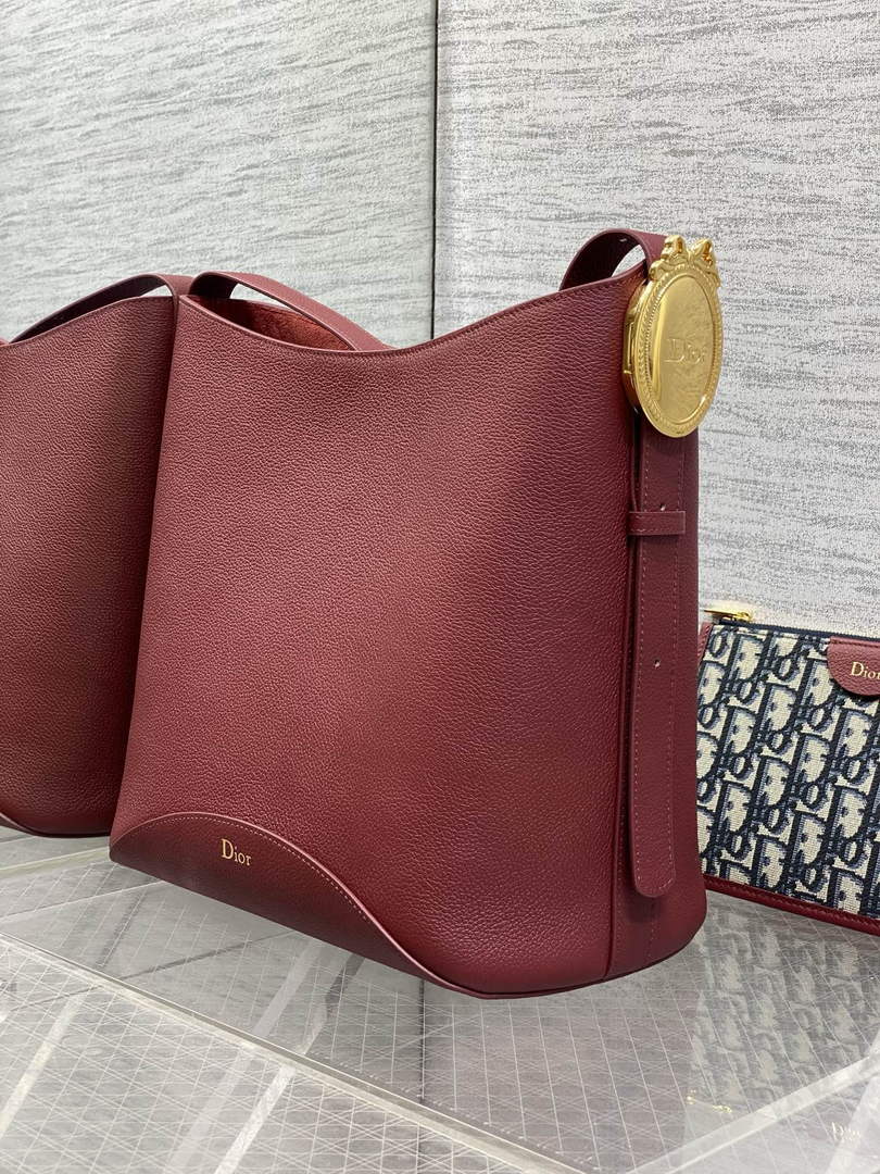 Medium Dior Médaillon Bucket Bag - Red Grained Calfskin M1532 - Default Title - View 7