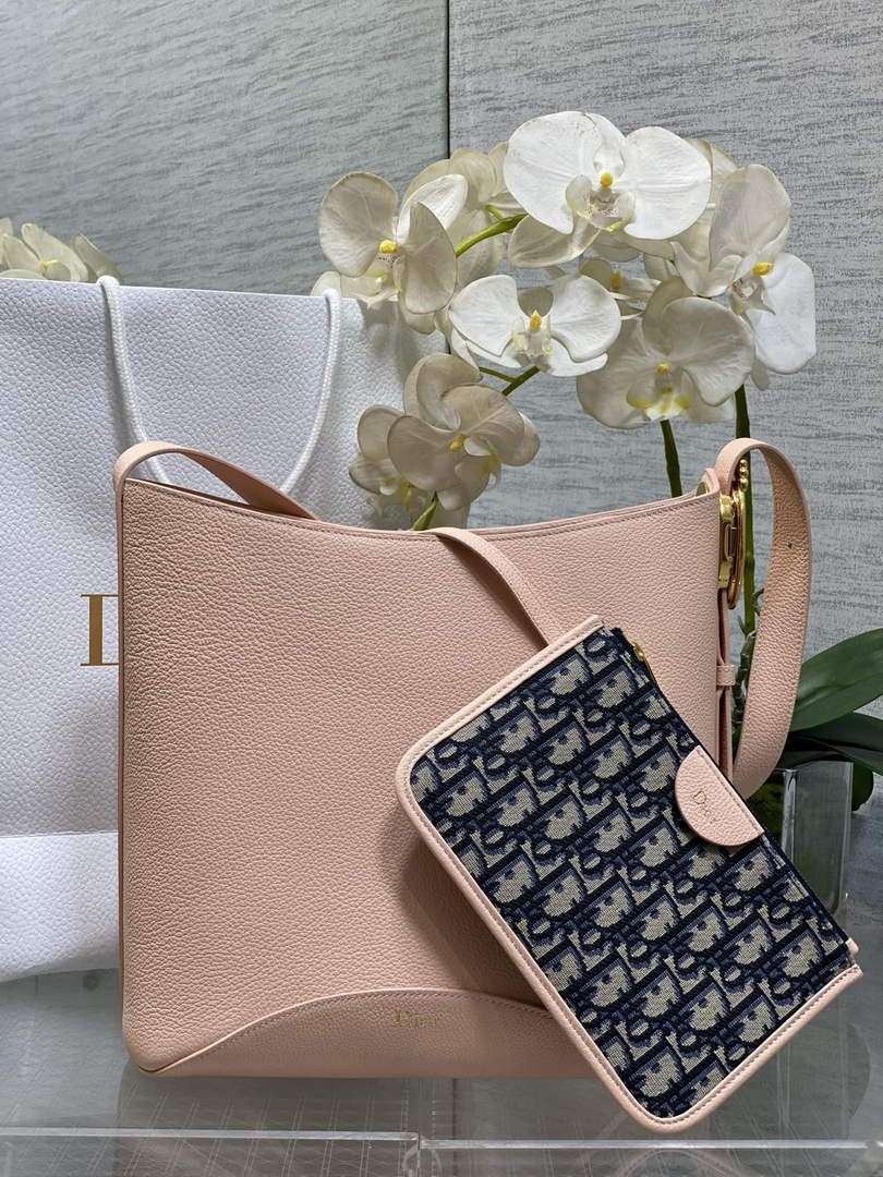 Medium Dior Médaillon Bucket Bag - Light Pink Grained Calfskin M1532 - Default Title - View 1