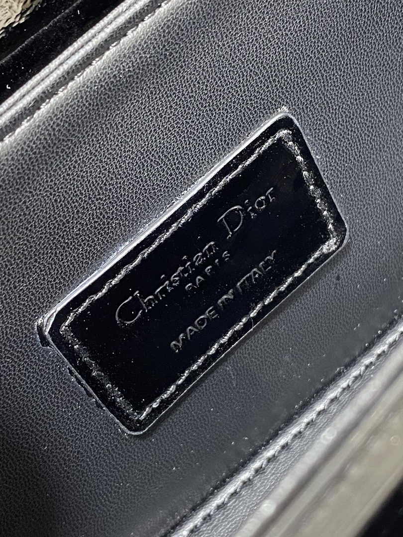 Dior Small 30 Montaigne Avenue Top Handle Bag M9370 Black Patent Calfskin - Default Title - View 10