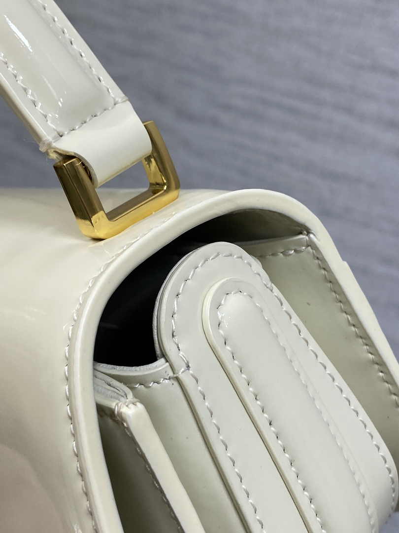Dior Small 30 Montaigne Avenue Top Handle Bag M9370 Beige Patent Calfskin - Default Title - View 6