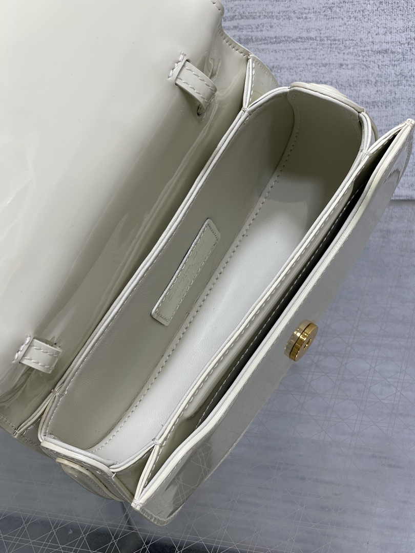 Dior Small 30 Montaigne Avenue Top Handle Bag M9370 Beige Patent Calfskin - Default Title - View 8
