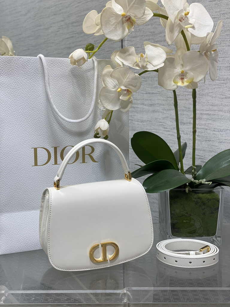 Dior Medium 30 Montaigne Avenue Top Handle Bag M9371 Latte Ribbed Calfskin - Default Title - View 1