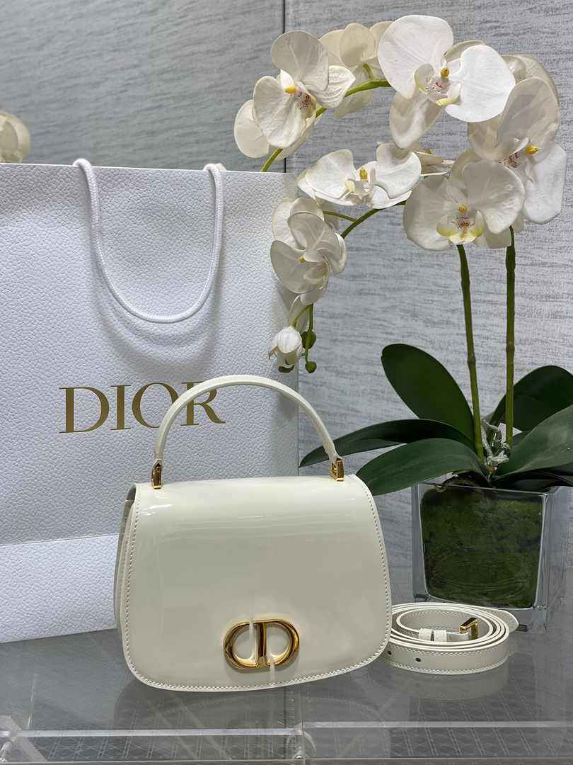 Dior Medium 30 Montaigne Avenue Top Handle Bag M9371 Beige Patent Calfskin - Default Title - View 1