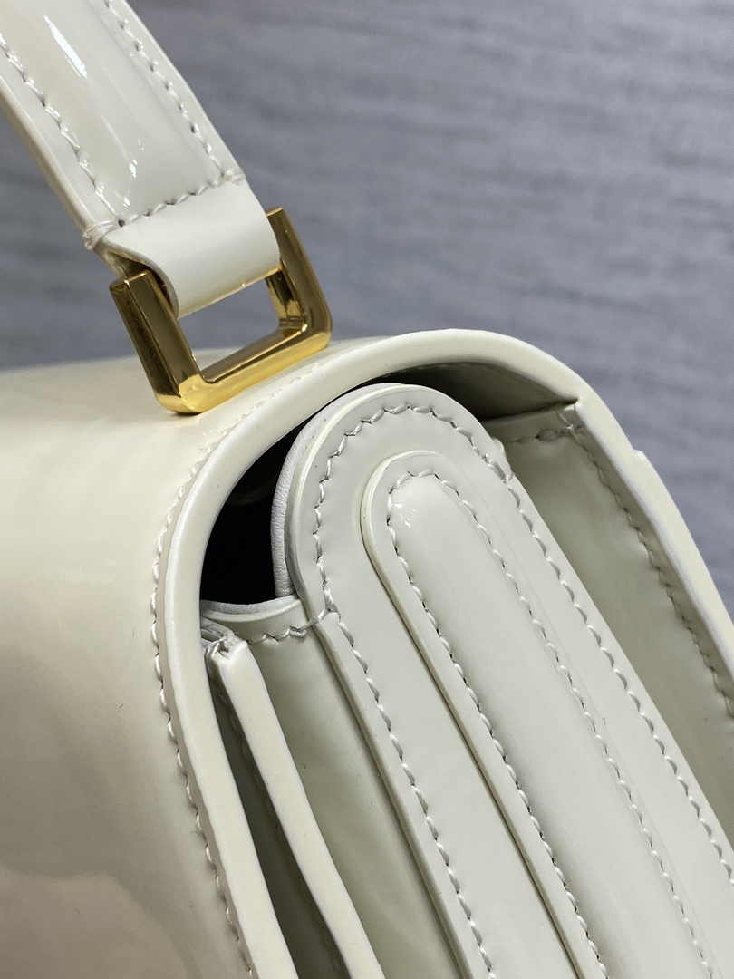 Dior Medium 30 Montaigne Avenue Top Handle Bag M9371 Beige Patent Calfskin - Default Title - View 6