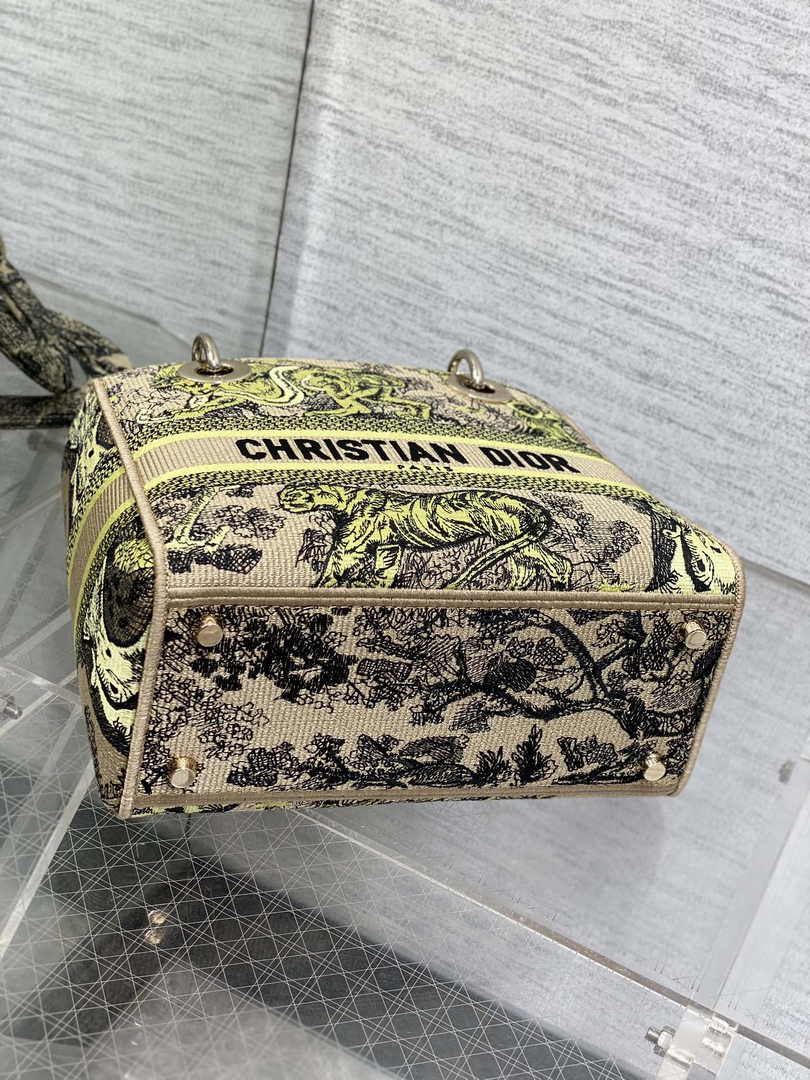 Dior Medium Dioriviera Lady D-Lite Bag M0565 Raffia with Lemon Yellow - Default Title - View 5