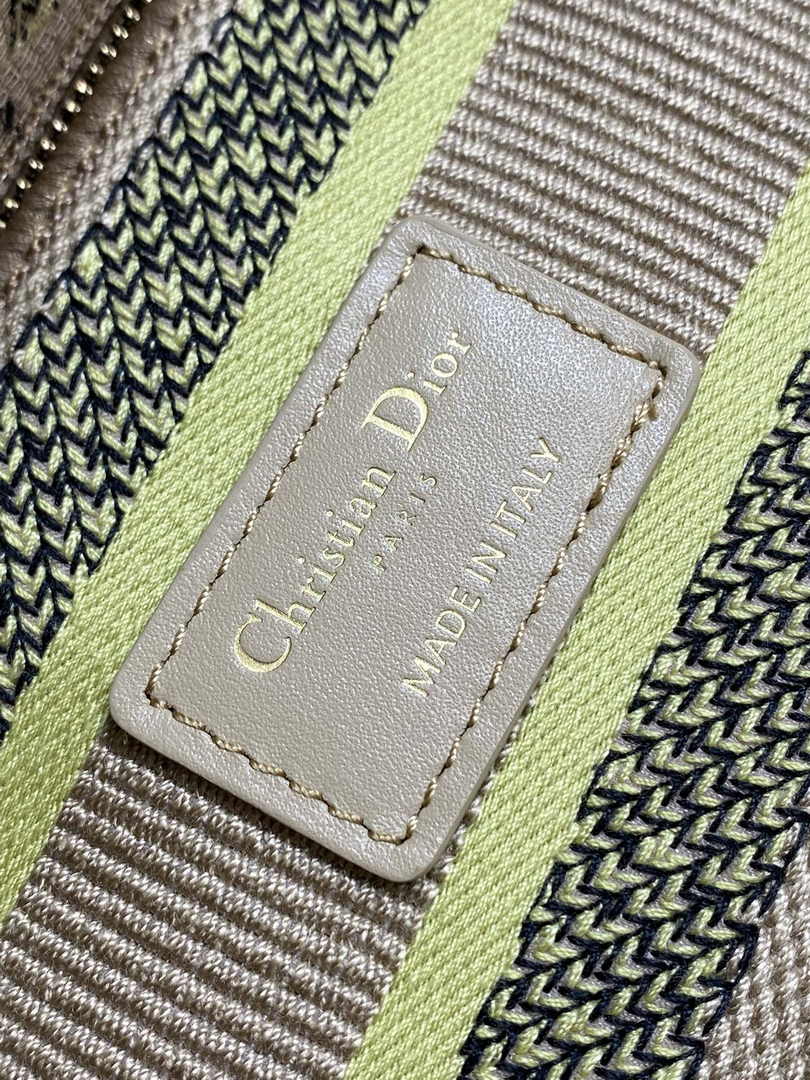 Dior Medium Dioriviera Lady D-Lite Bag M0565 Raffia with Lemon Yellow - Default Title - View 7
