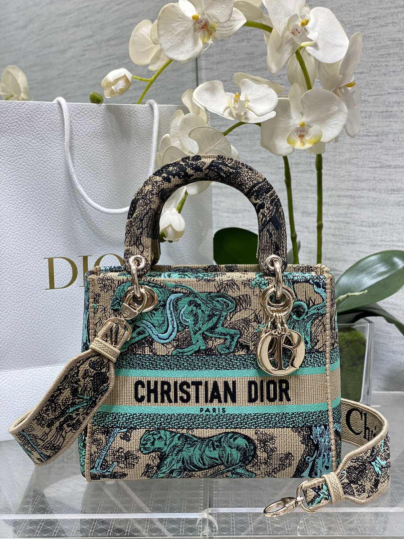 Dior Medium Dioriviera Lady D-Lite Bag M0565 Green de Jouy Sauvage Embroidery - Default Title - View 1
