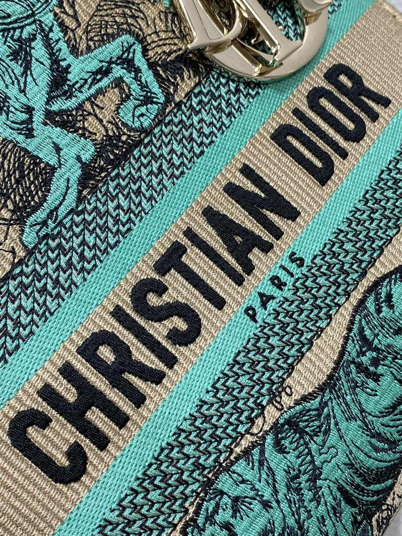 Dior Medium Dioriviera Lady D-Lite Bag M0565 Green de Jouy Sauvage Embroidery - Default Title - View 8