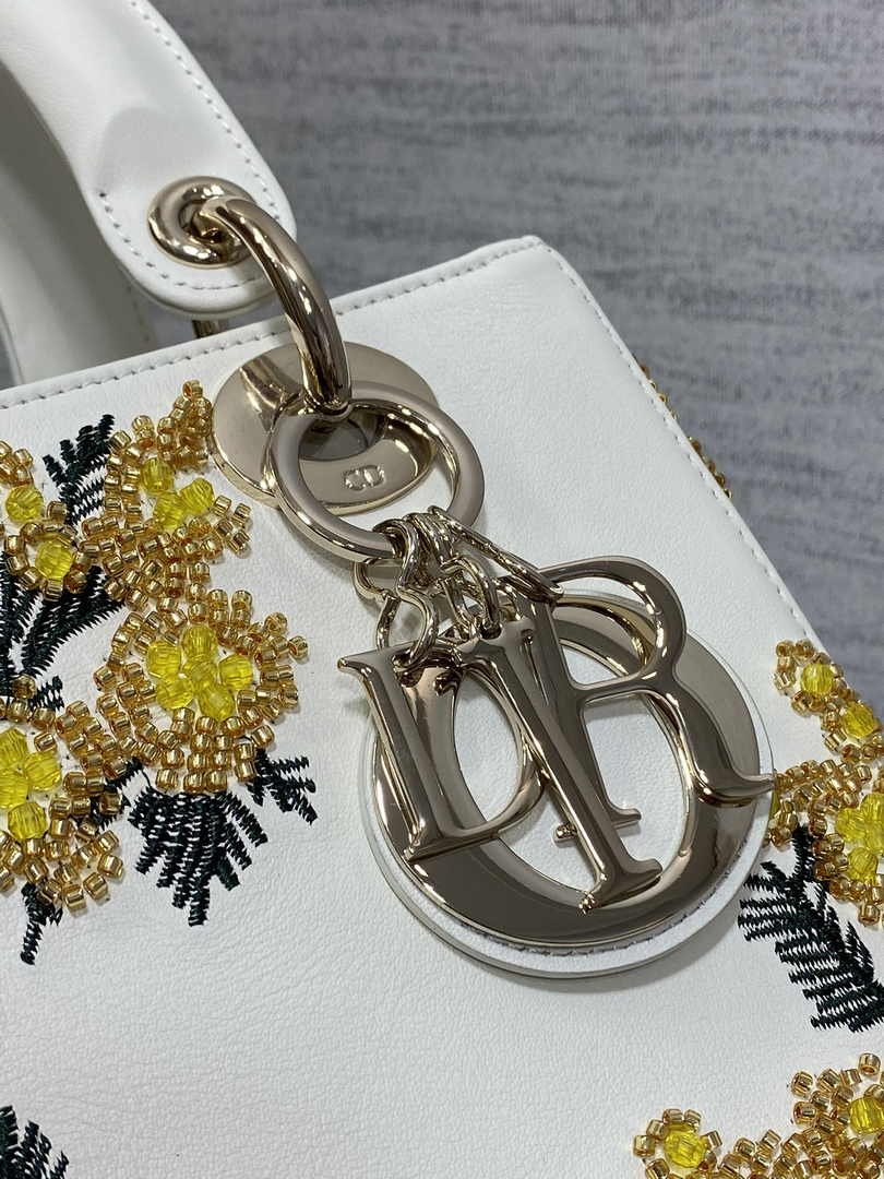 Dior Medium Lady D-Lite Bag M0565 White Cannage Lambskin - Default Title - View 6