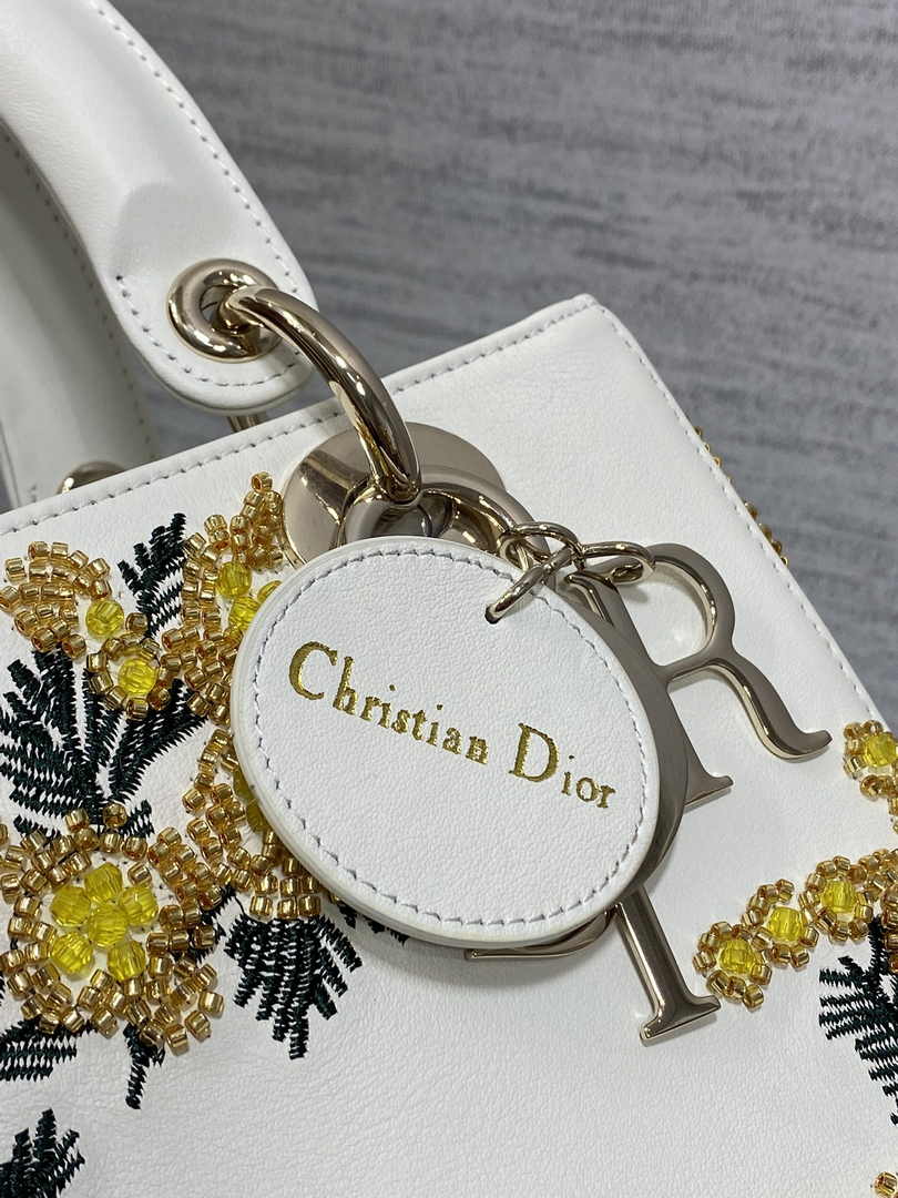 Dior Medium Lady D-Lite Bag M0565 White Cannage Lambskin - Default Title - View 7