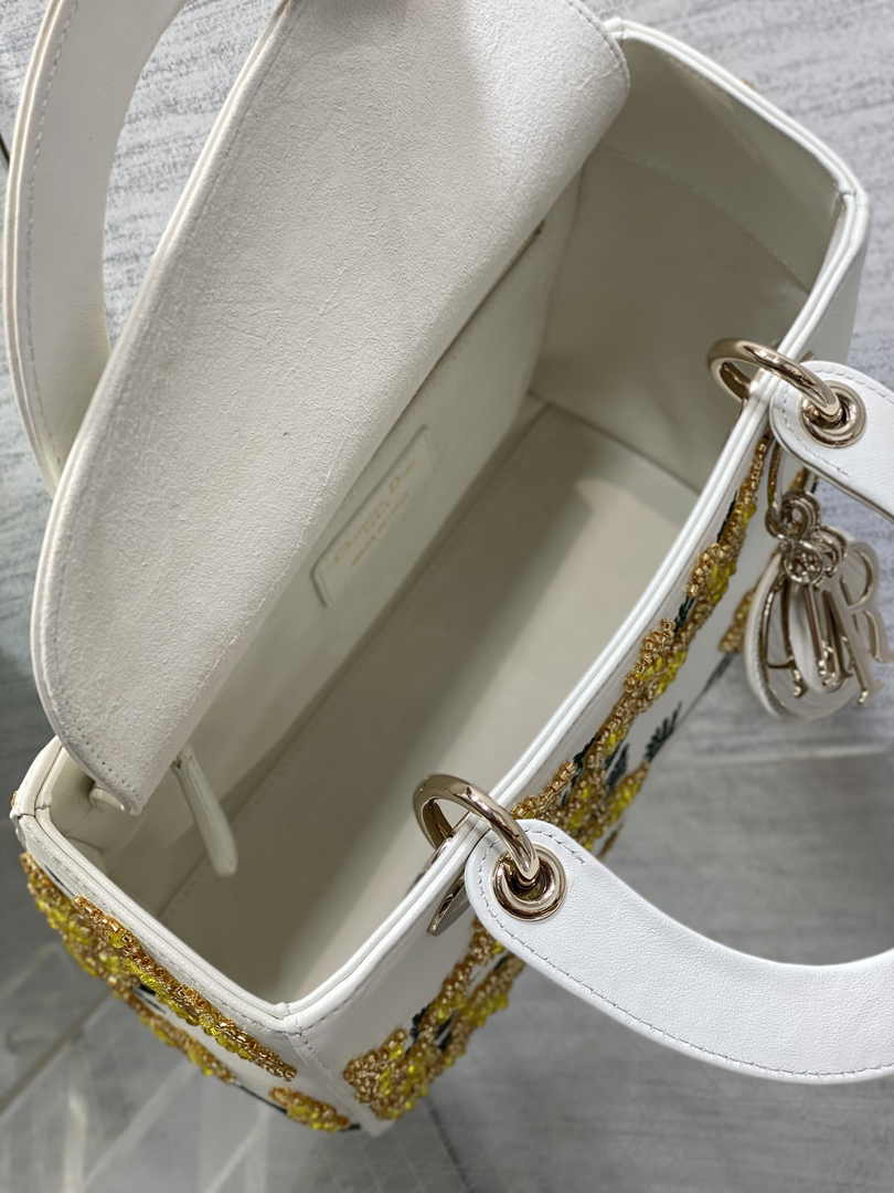 Dior Medium Lady D-Lite Bag M0565 White Cannage Lambskin - Default Title - View 5
