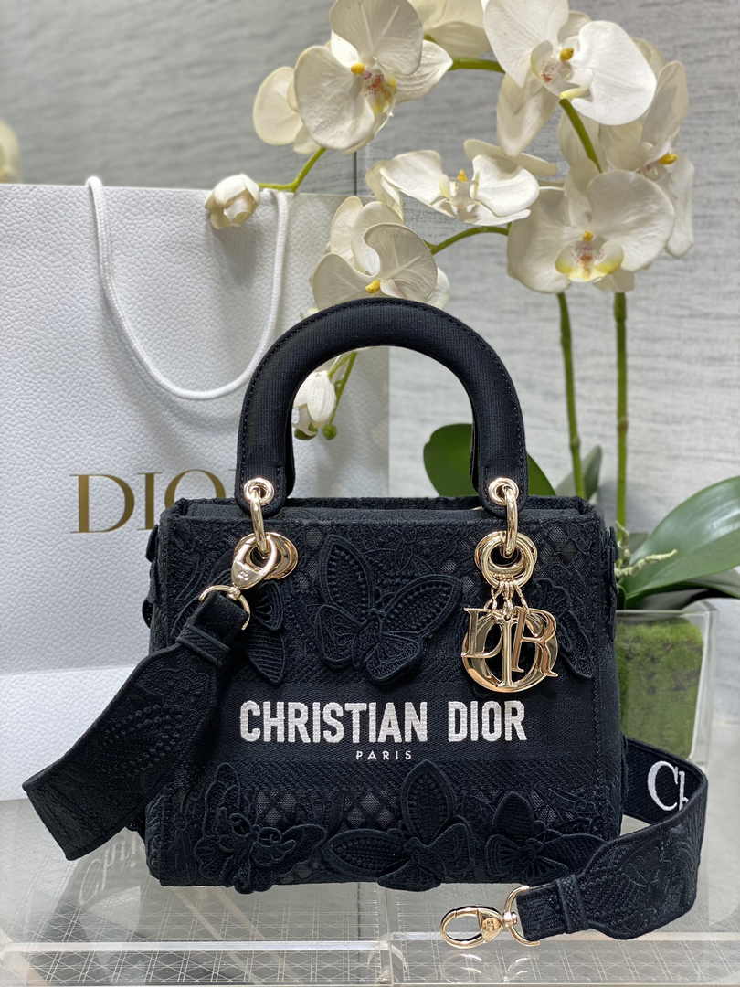Dior Medium Lady D-Lite Bag M0565 Black Embroidery - Default Title - View 1