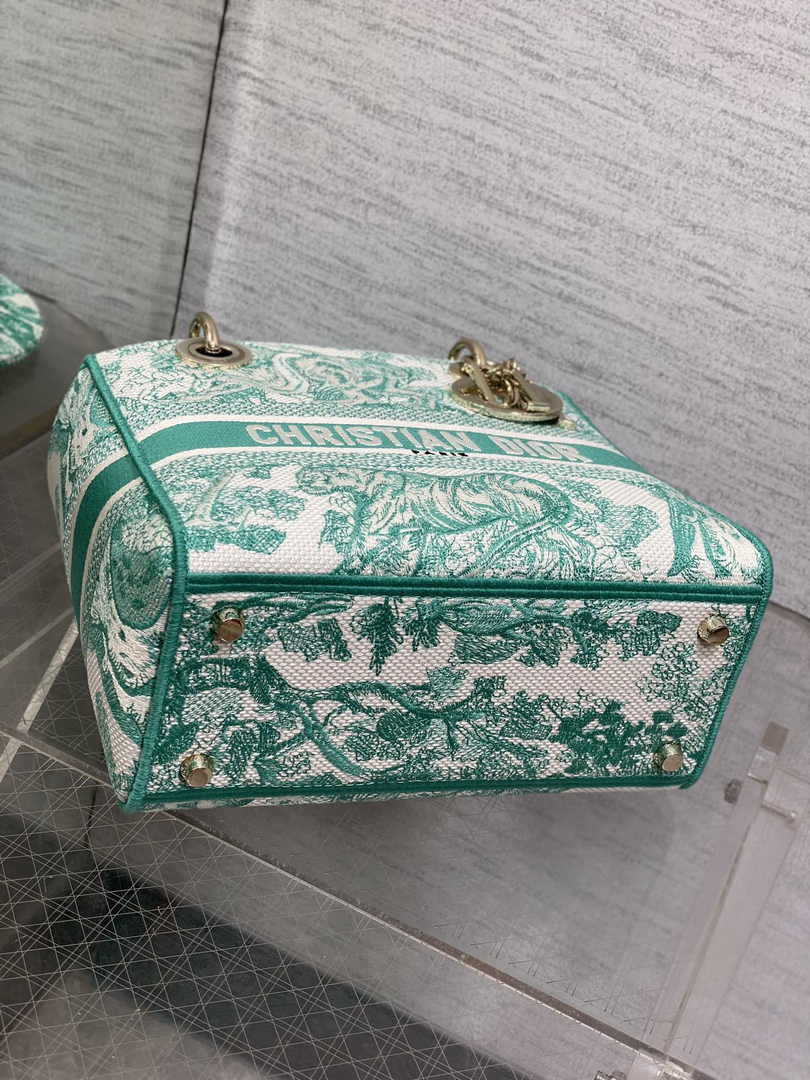 Dior Medium Dioriviera Lady D-Lite Bag M0565 Aquamarina Toile de Jouy Embroidery - Default Title - View 5
