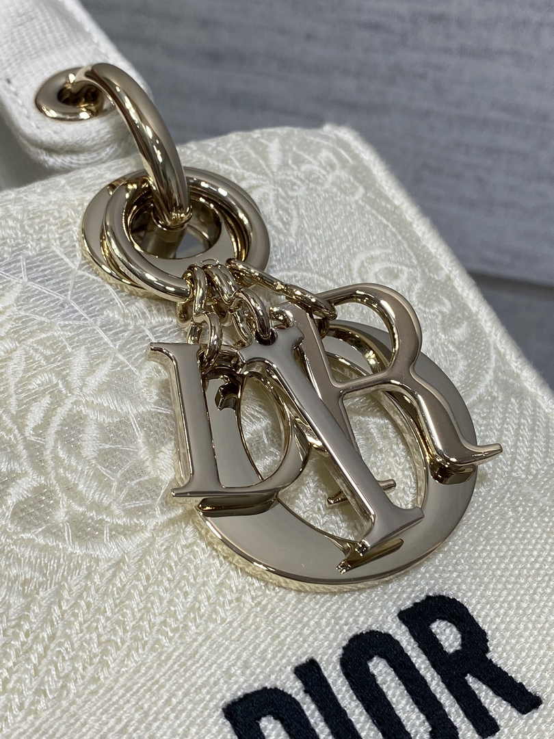 Dior Medium Lady D-Lite Bag M0565 White Toile de Jouy Soleil Macramé Embroidery - Default Title - View 8