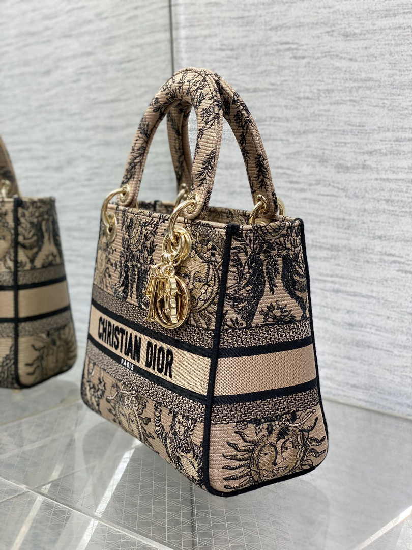 Dior Medium Lady D-Lite Bag M0565 Beige and Black Toile de Jouy Soleil Embroidery - Default Title - View 4