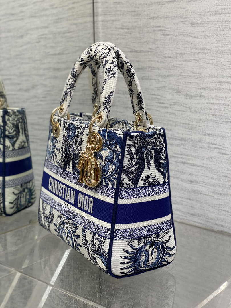Dior Medium Lady D-Lite Bag M0565 Beige and Blue Toile de Jouy Soleil Embroidery - Default Title - View 4