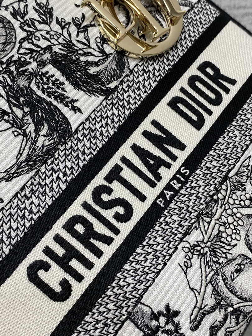Dior Medium Lady D-Lite Bag M0565 White and Black Toile de Jouy Soleil Embroidery - Default Title - View 9