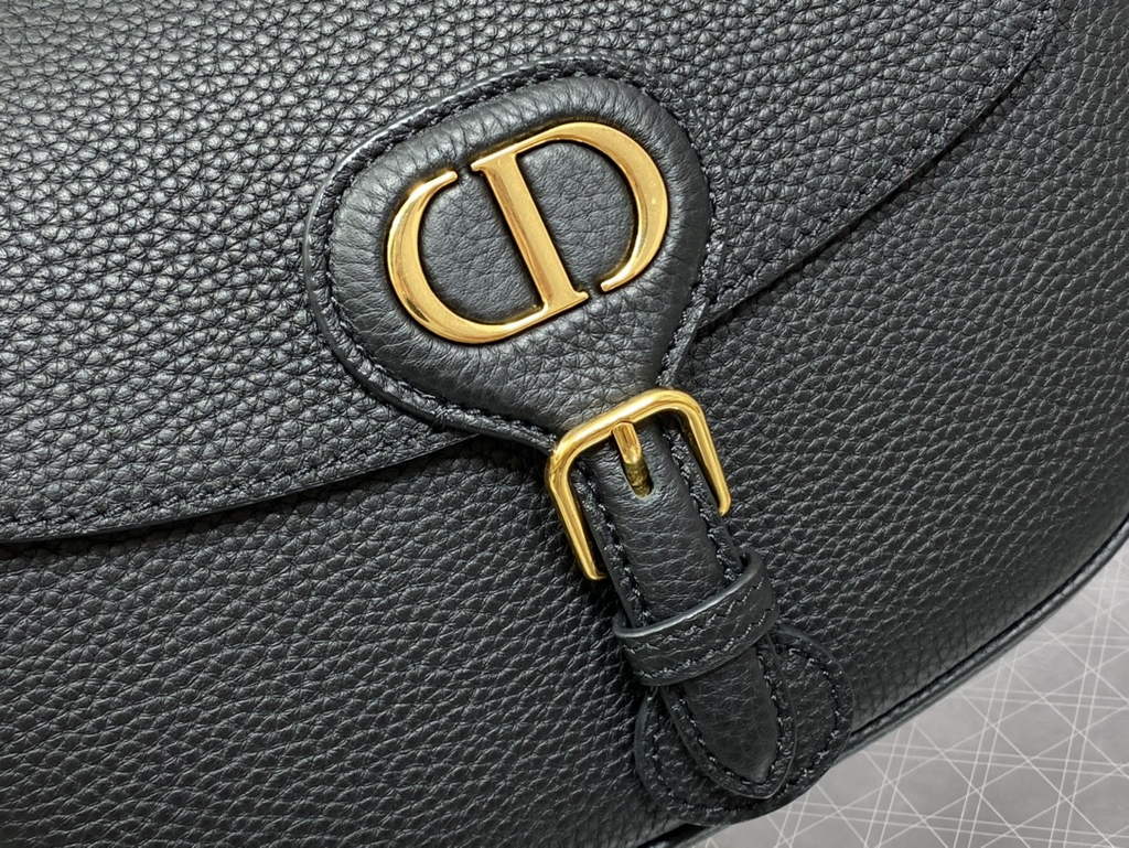 Dior Medium Bobby Bag M9319 Black Grained Calfskin