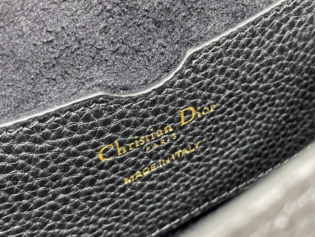 Dior Medium Bobby Bag M9319 Black Grained Calfskin