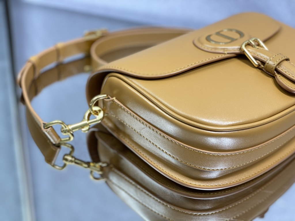 Dior Medium Bobby Bag M9319 Tan Box Calfskin - Default Title - View 6