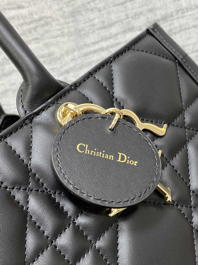 Dior Medium Book Tote M1324 Black Macrocannage Calfskin