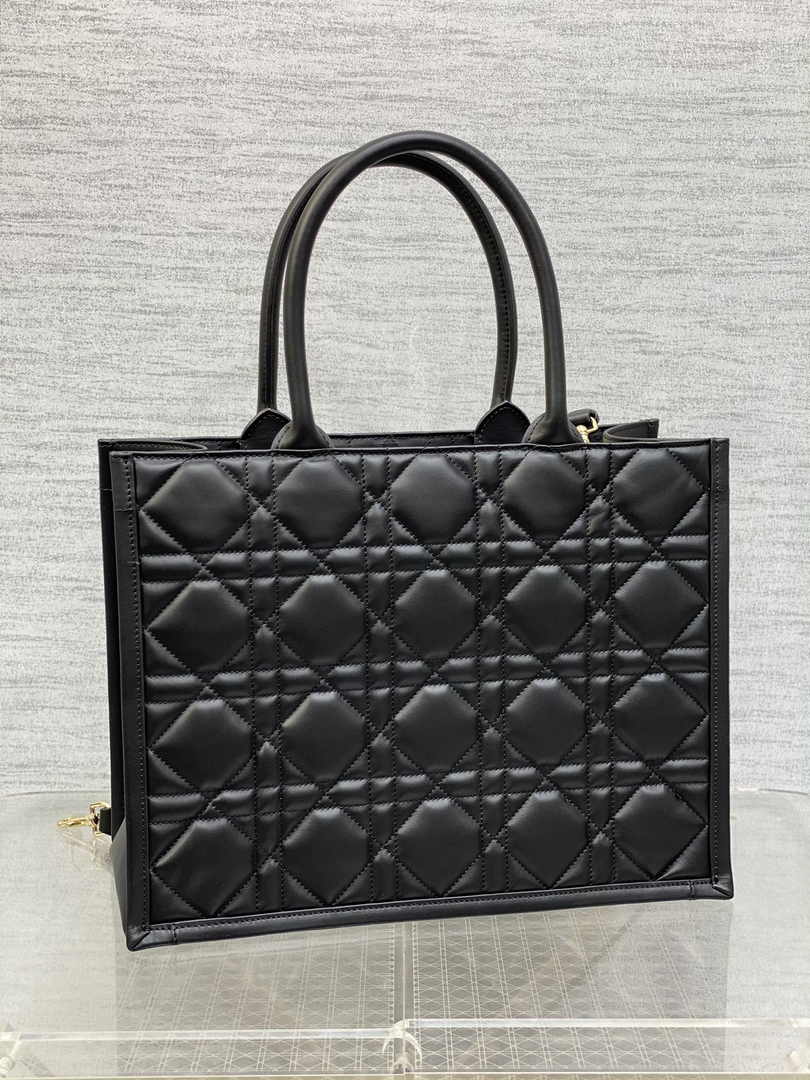 Dior Medium Book Tote M1324 Black Macrocannage Calfskin
