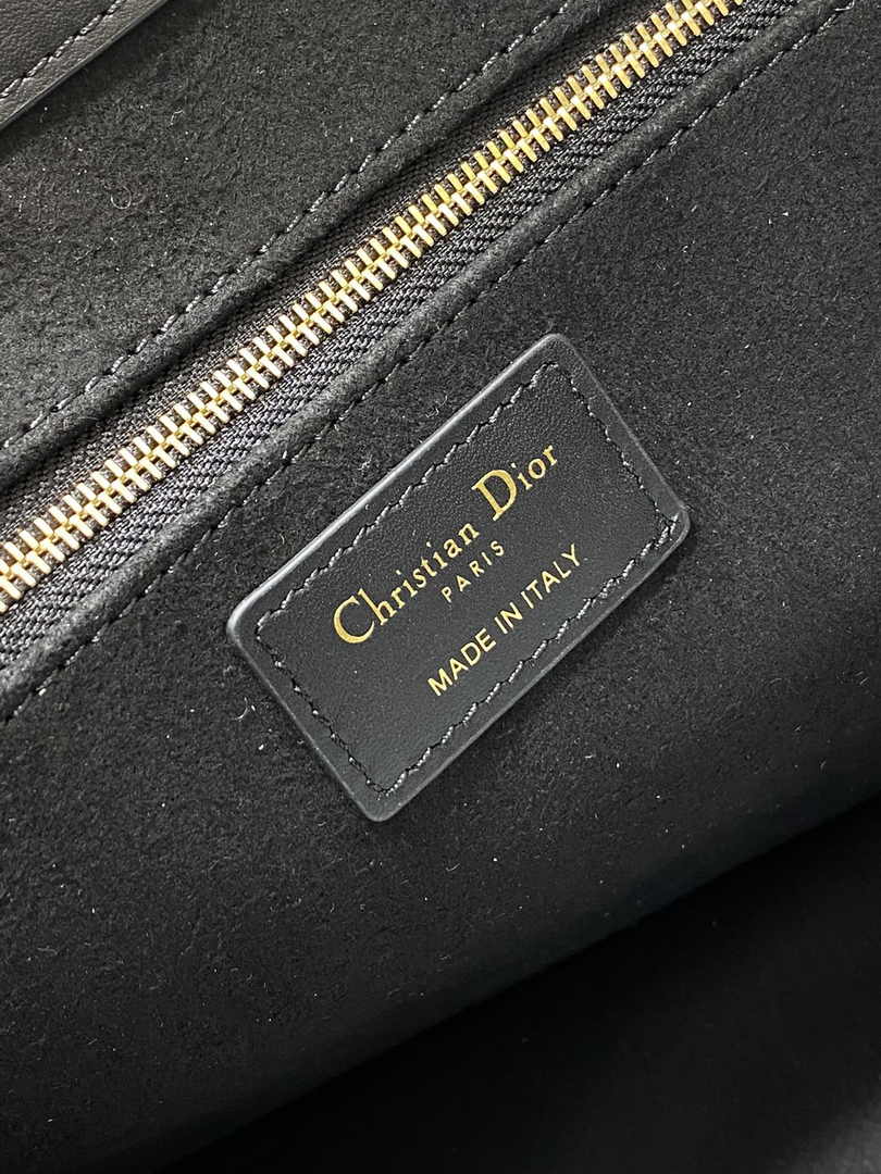 Dior Medium Book Tote M1324 Black Macrocannage Calfskin