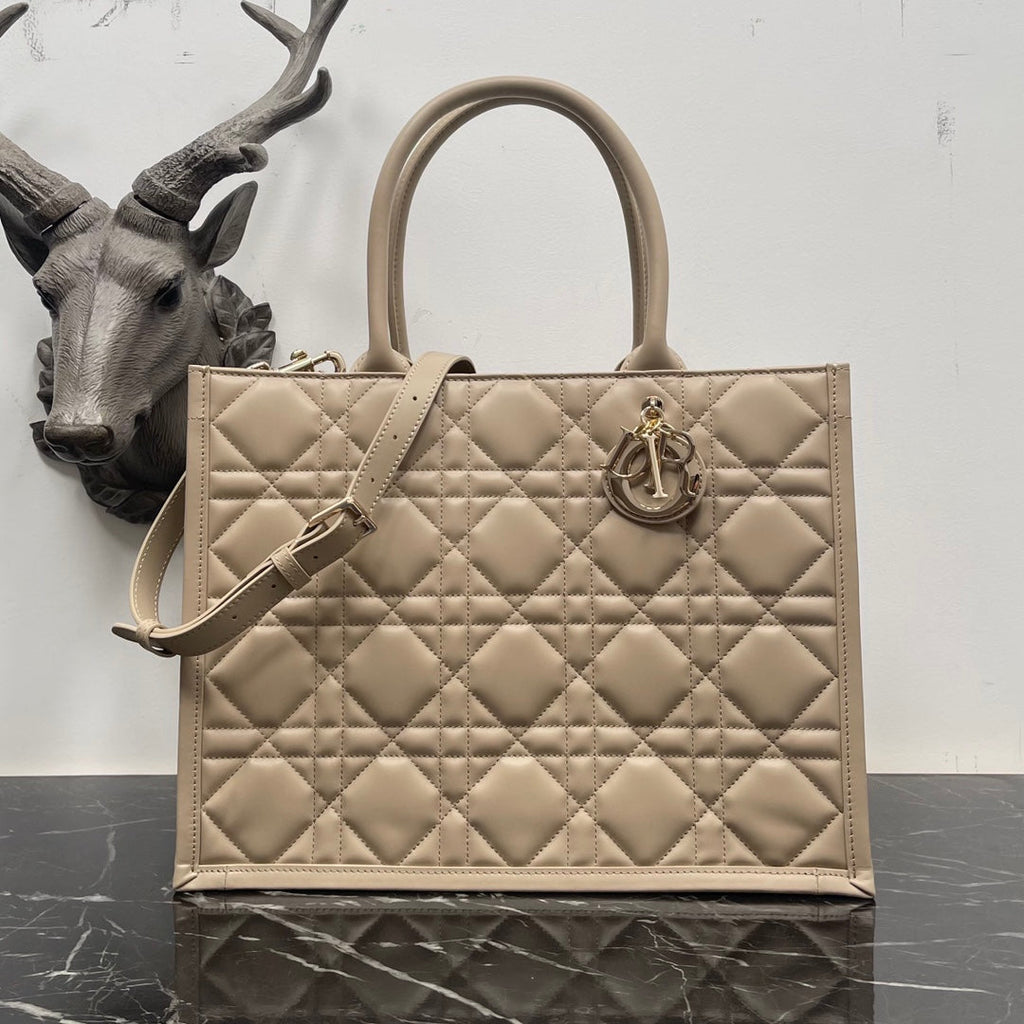 Dior Medium Book Tote M1324 Beige Macrocannage Calfskin
