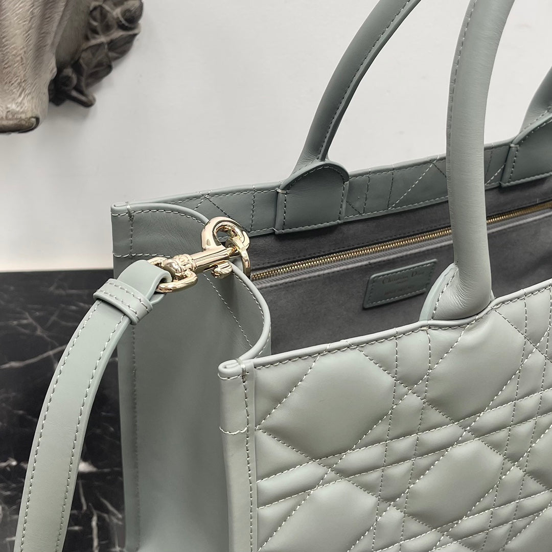 Dior Medium Book Tote M1324 Gray Macrocannage Calfskin