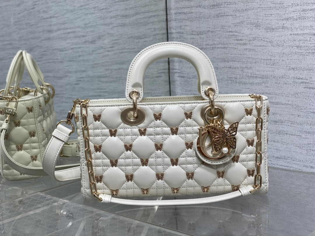 Dior Medium Lady D-Lite Bag M0565 White Cannage Lambskin with Gold-Finish Sun Studs - Default Title - View 2
