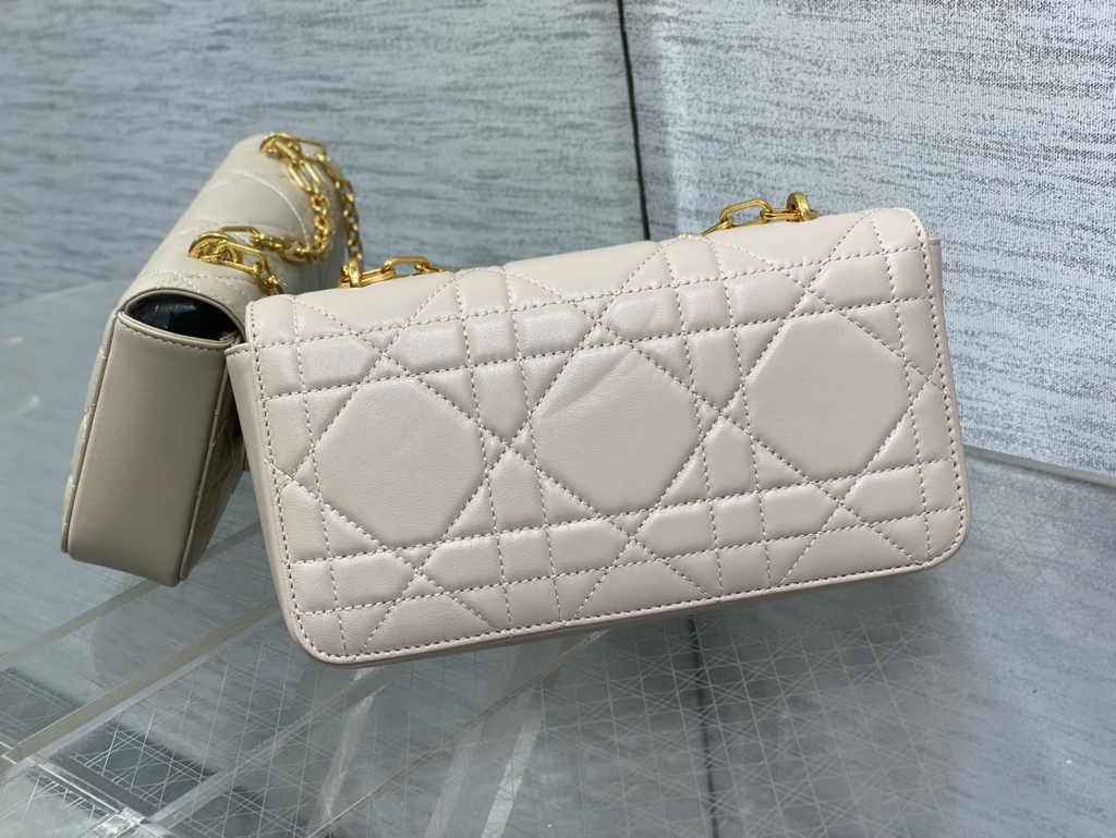 Dior Miss Daisy Mini Bag S3300 Trench Beige Macrocannage Lambskin - Default Title - View 5