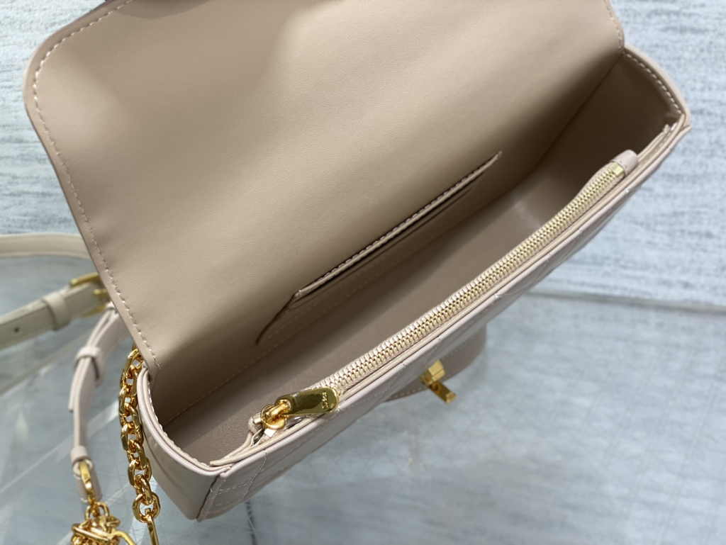 Dior Miss Daisy Mini Bag S3300 Trench Beige Macrocannage Lambskin - Default Title - View 9