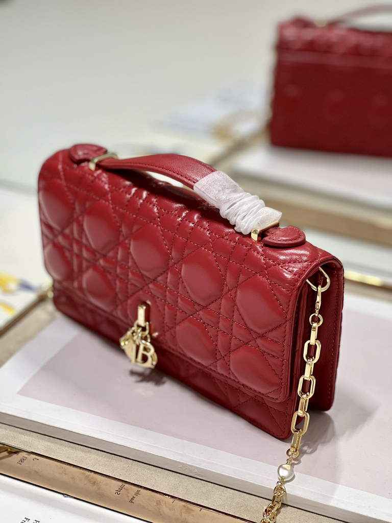 Dior S0980 Mini Miss Bag Rose Des Vents Cannage Lambskin In Red - Default Title - View 3