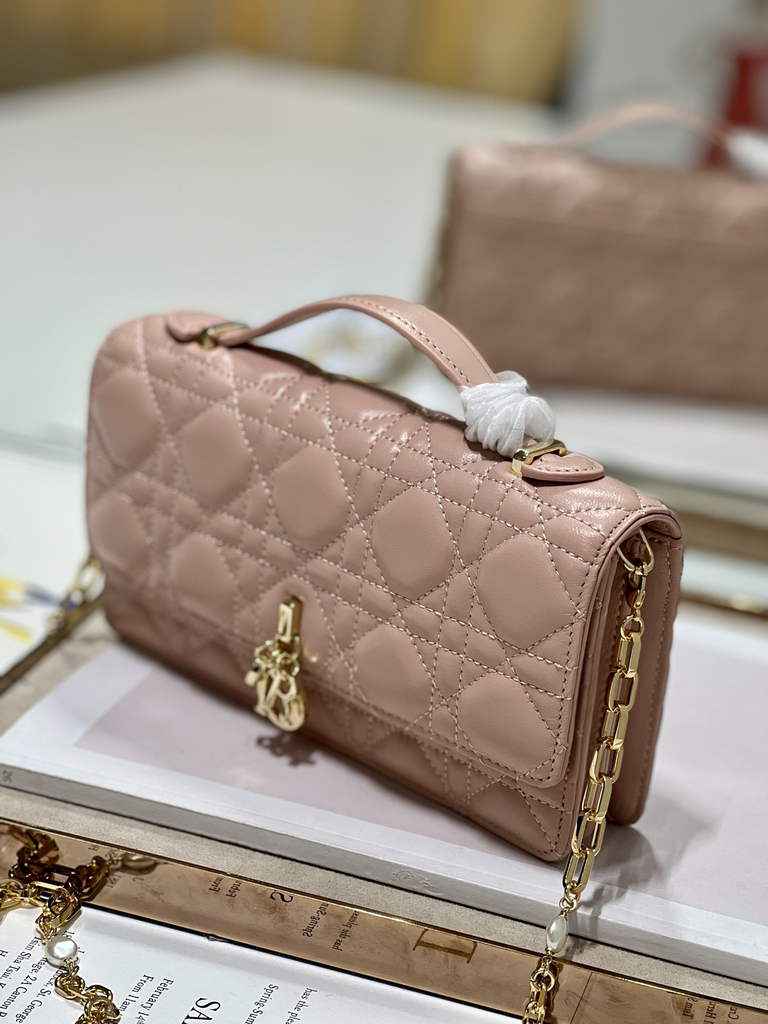 Dior S0980 Mini Miss Bag Rose Des Vents Cannage Lambskin In Pink - Default Title - View 3