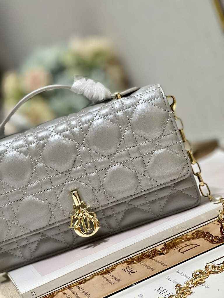 Dior S0980 Mini Miss Bag Rose Des Vents Cannage Lambskin In Silver Gray - Default Title - View 3