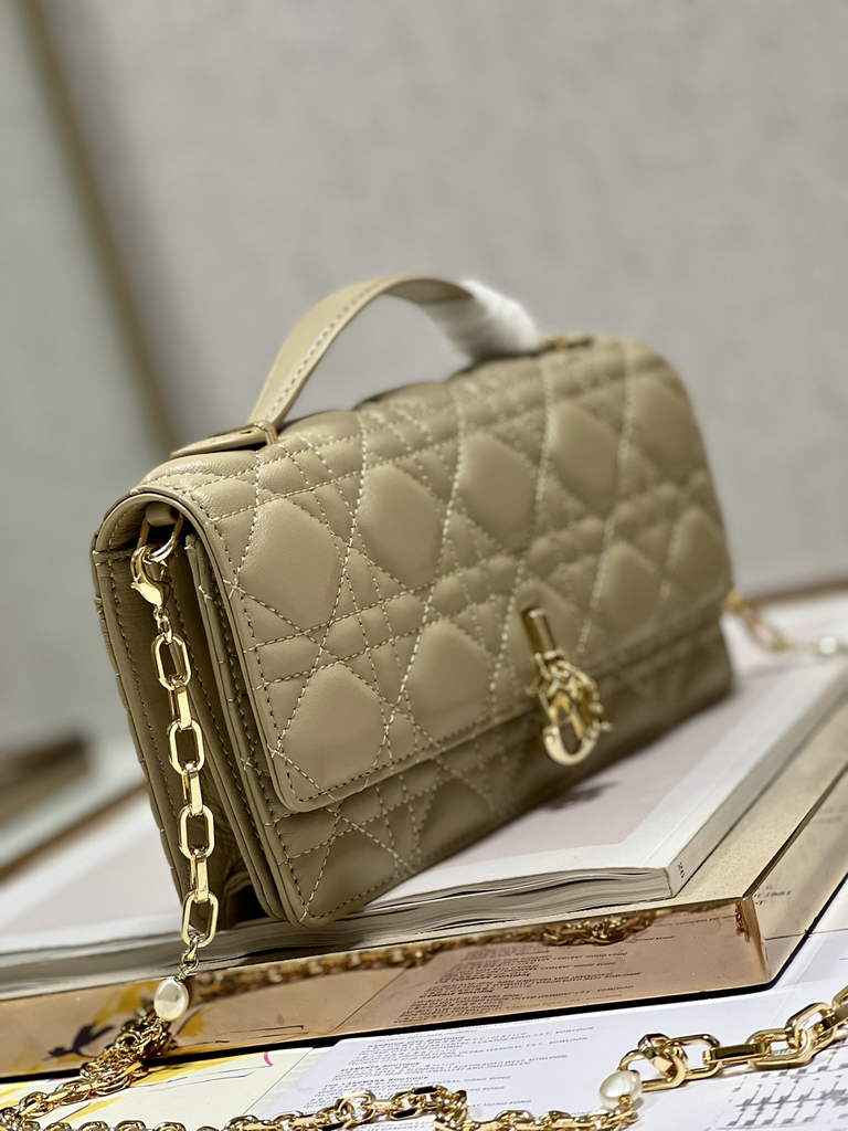 Dior S0980 Mini Miss Bag Rose Des Vents Cannage Lambskin In Apricot - Default Title - View 2