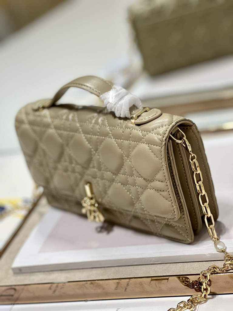Dior S0980 Mini Miss Bag Rose Des Vents Cannage Lambskin In Apricot - Default Title - View 4