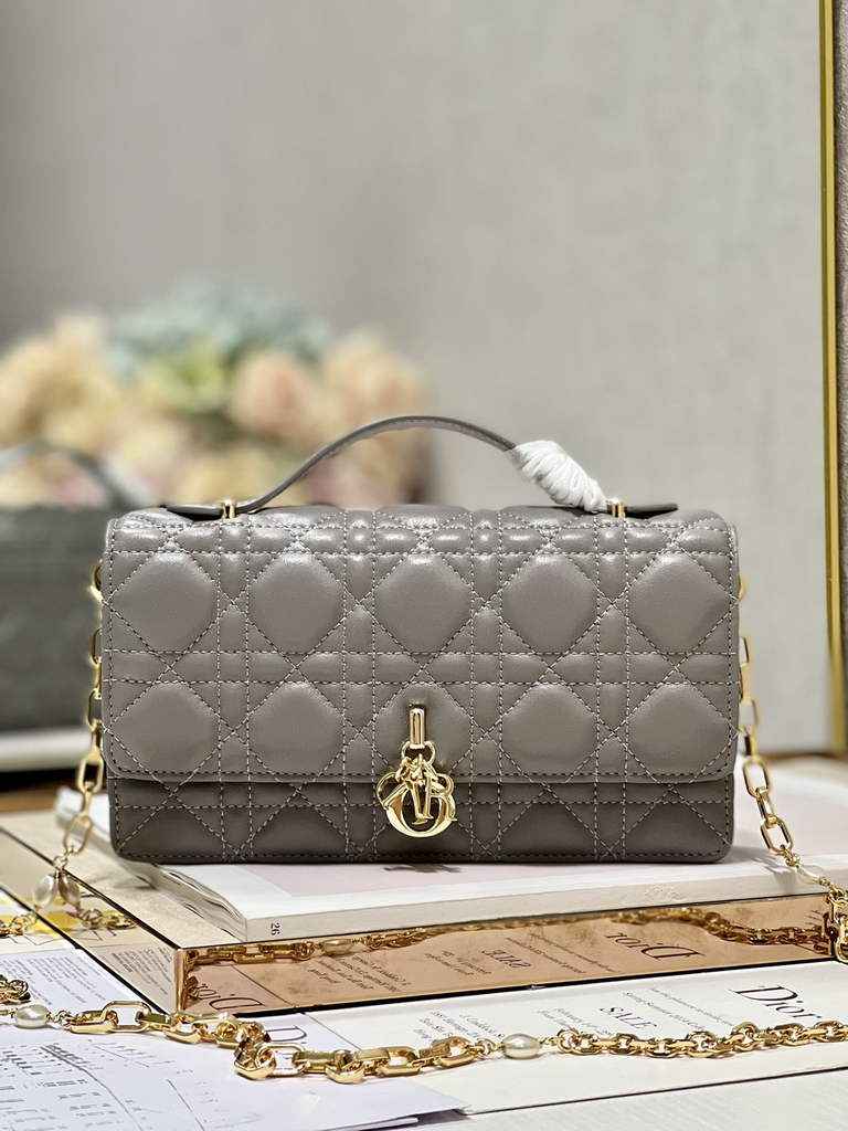 Dior S0980 Mini Miss Bag Rose Des Vents Cannage Lambskin In Gray - Default Title - View 1