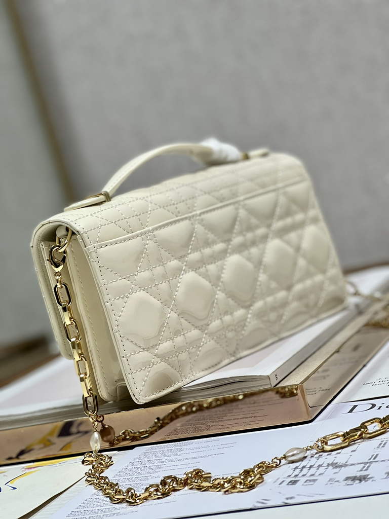 Dior S0980 Mini Miss Bag Rose Des Vents Cannage Patent Calfskin Beige - Default Title - View 6